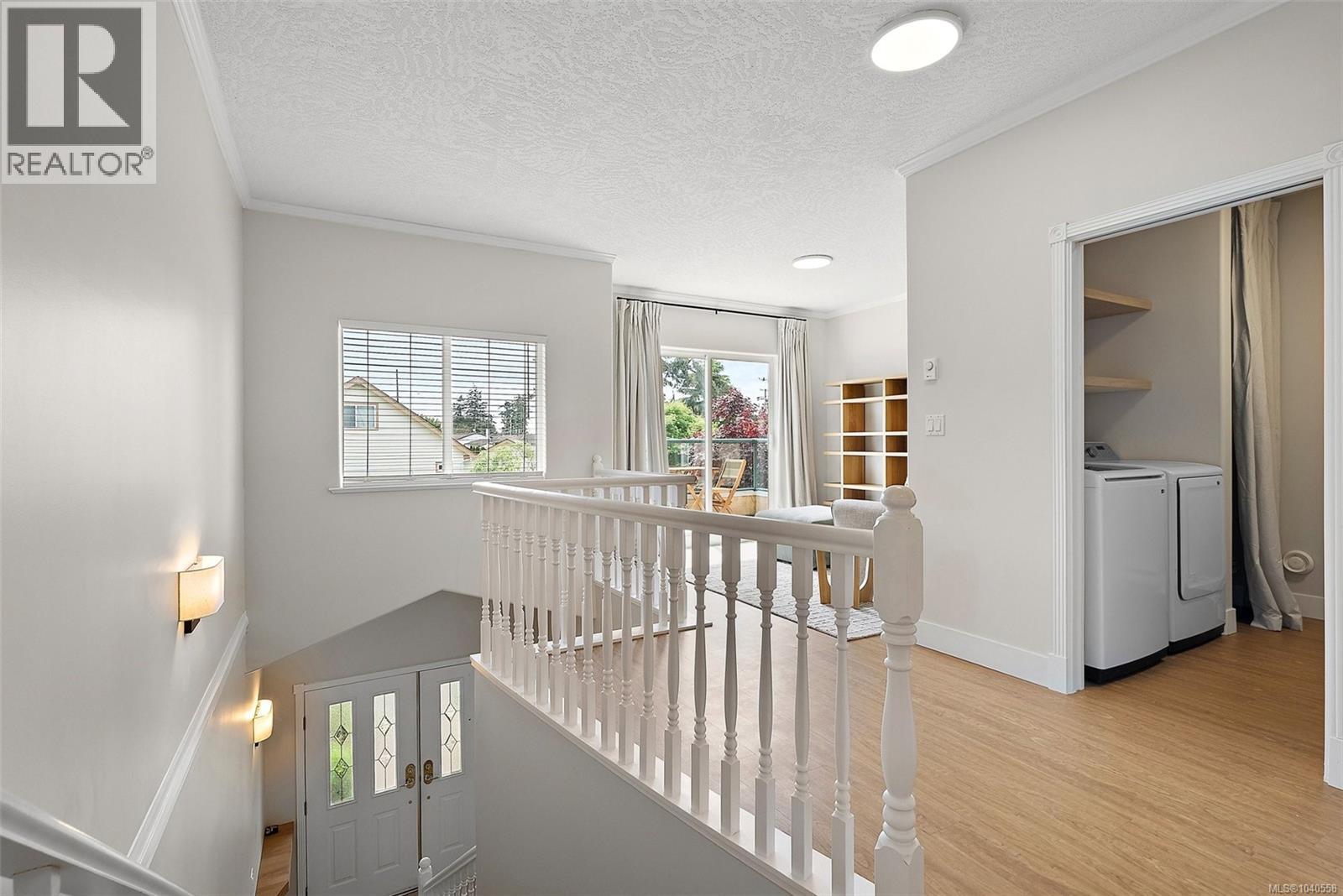 #13 2235 Harbour Rd - 10