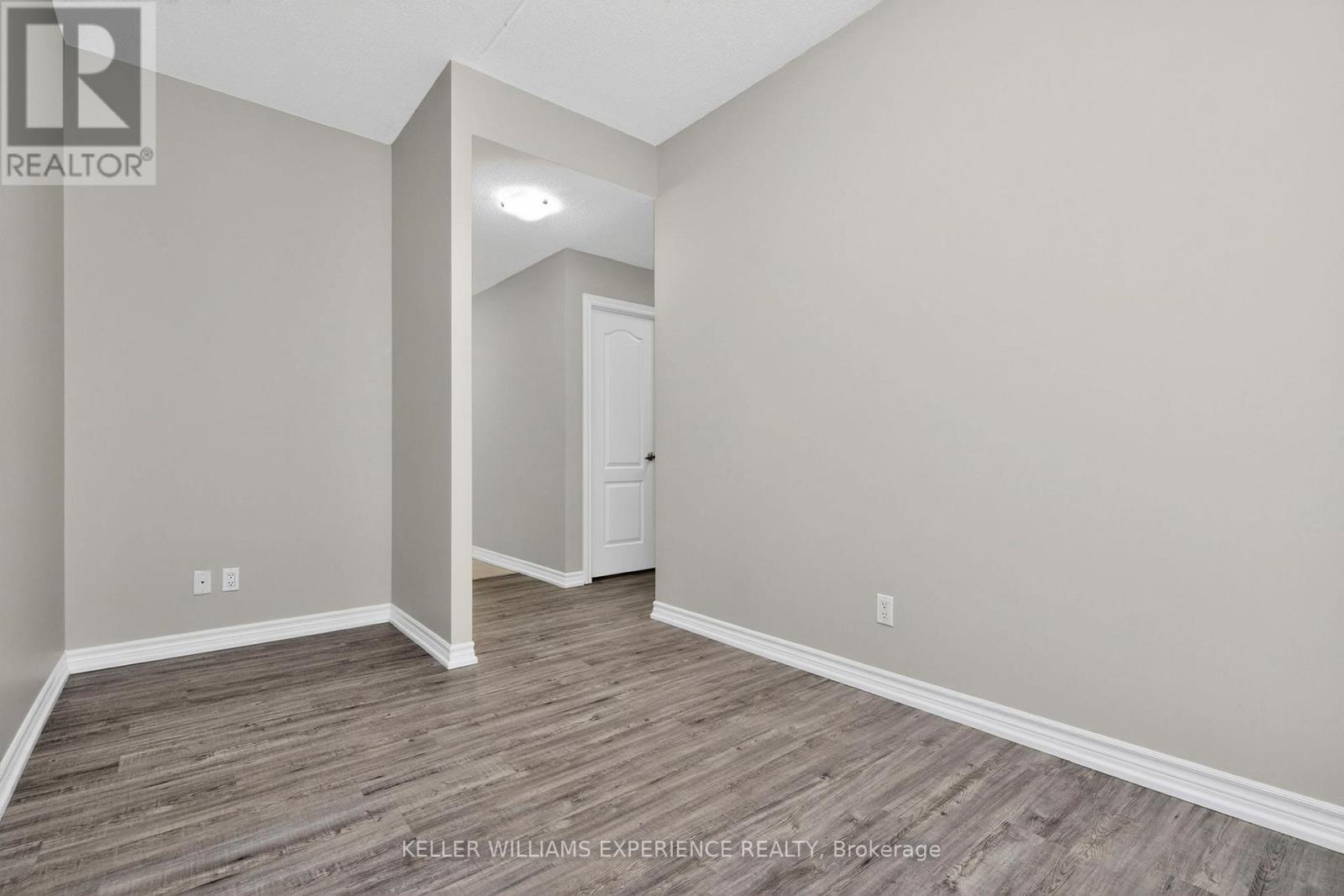 #UNIT 111 486 LACLIE STREET - 13