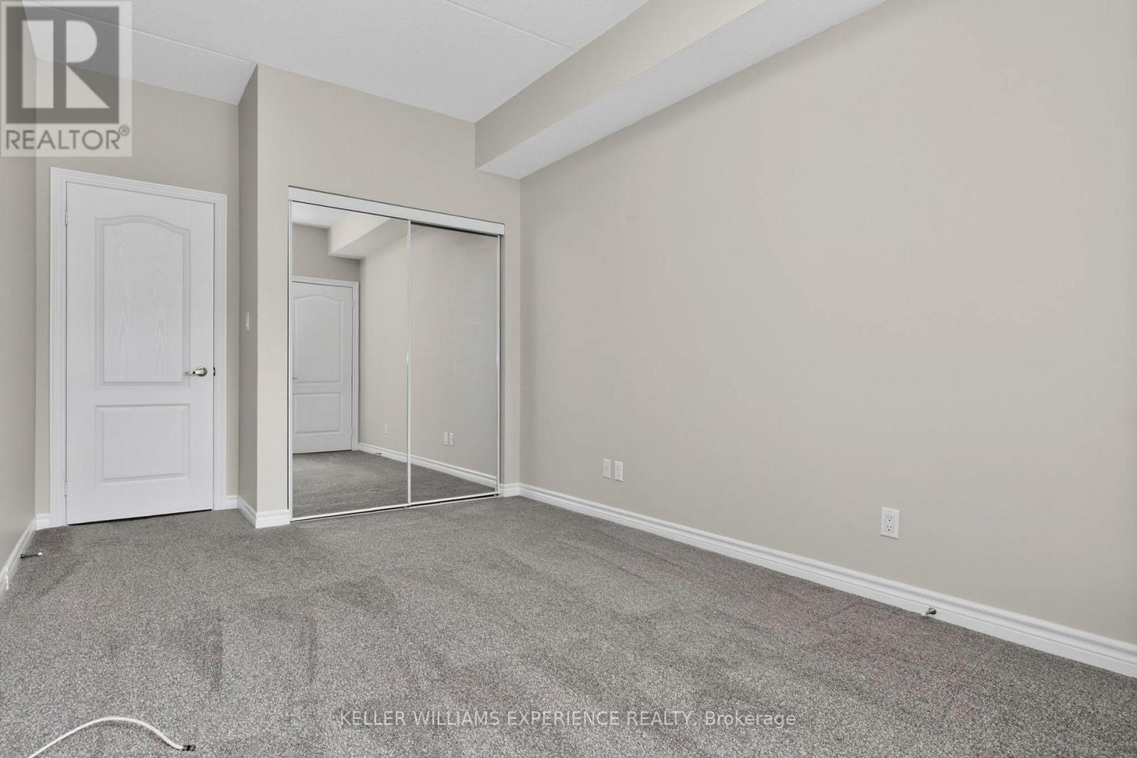 #UNIT 111 486 LACLIE STREET - 17