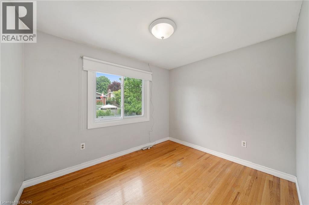 4-bedroom home for sale at 39 HOLDEN Avenue, Simcoe ON · photo 30 of 43