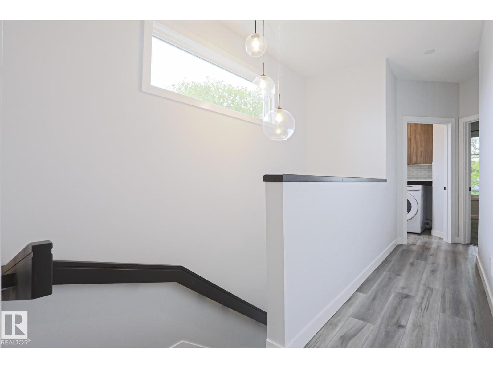 10628 81 ST NW NW - 21