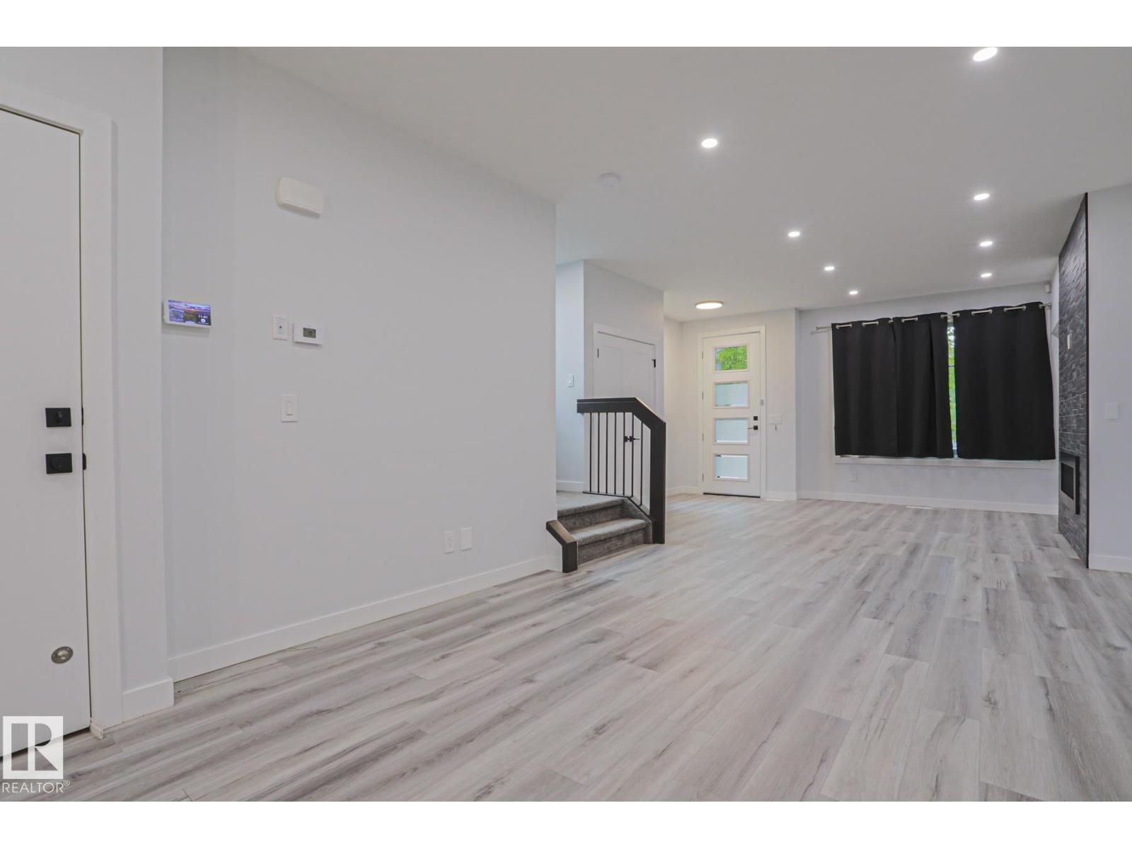 10628 81 ST NW NW - 4