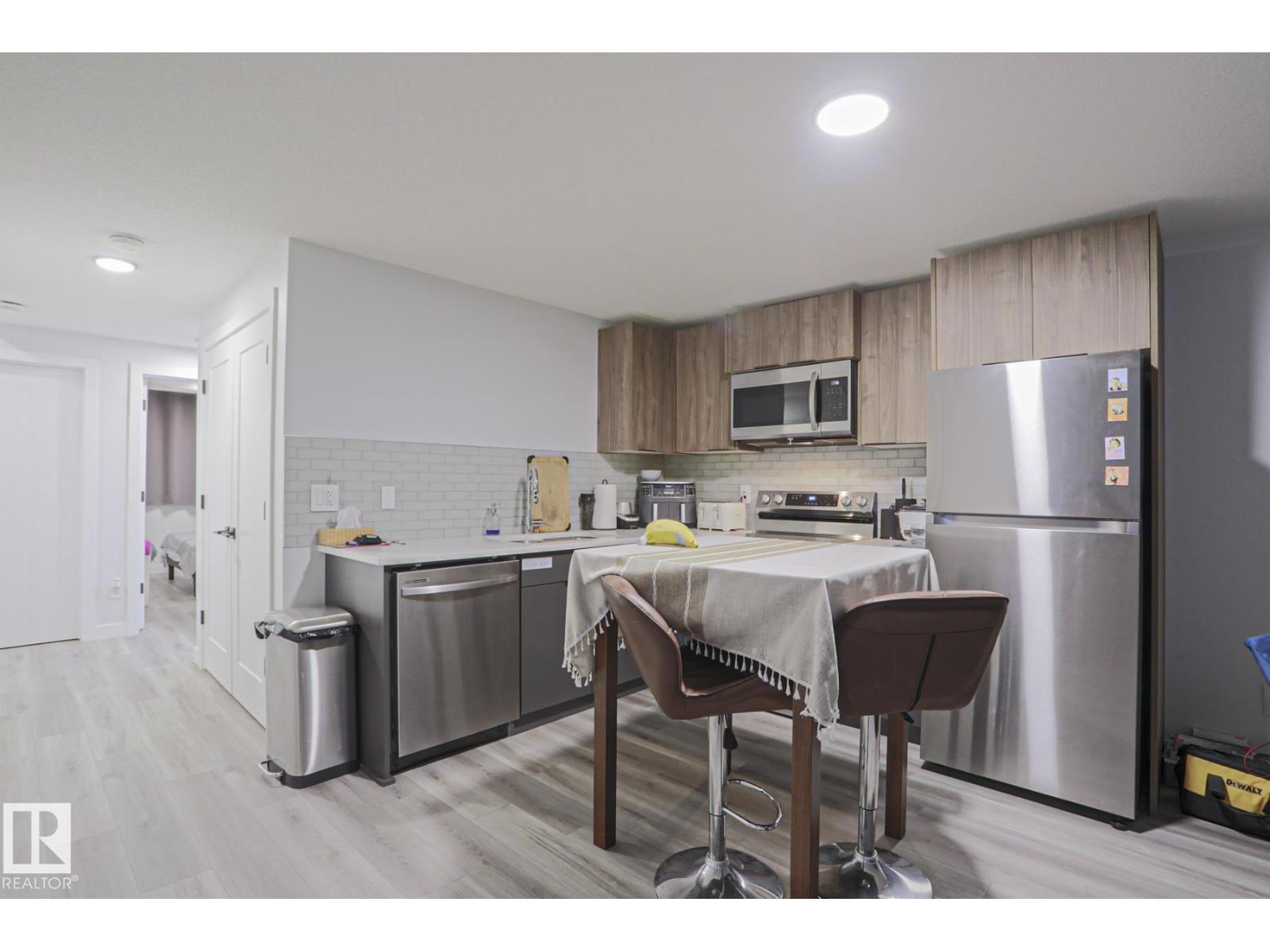 10628 81 ST NW NW - 47