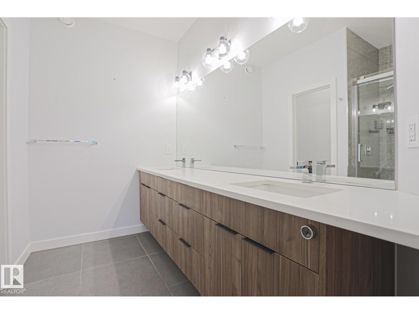 10628 81 ST NW NW - 28