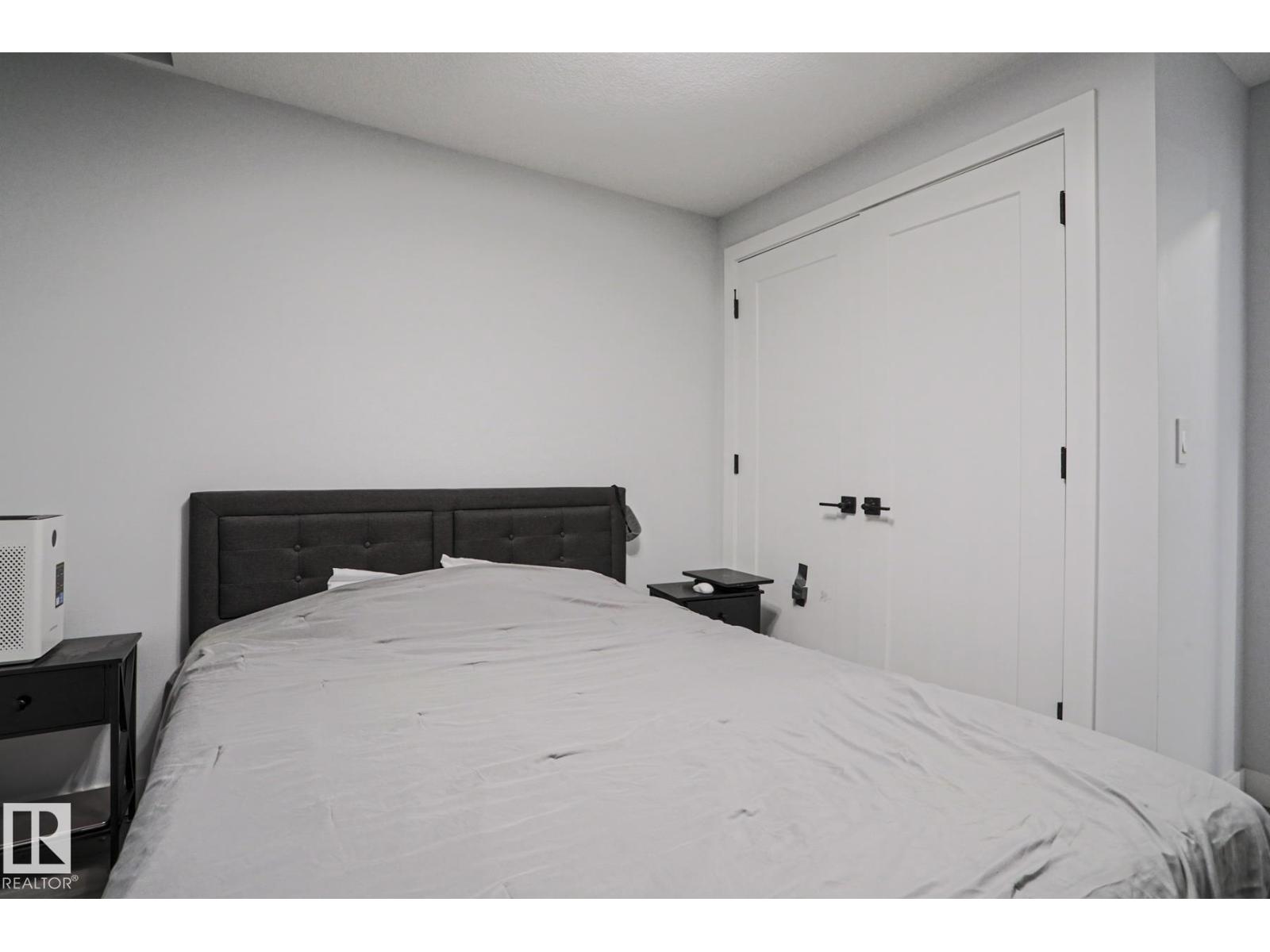 10628 81 ST NW NW - 54
