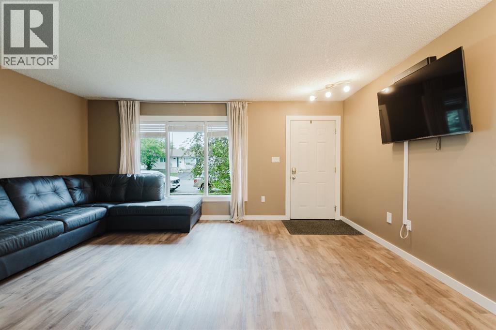 7206 Patterson Drive - photo 3