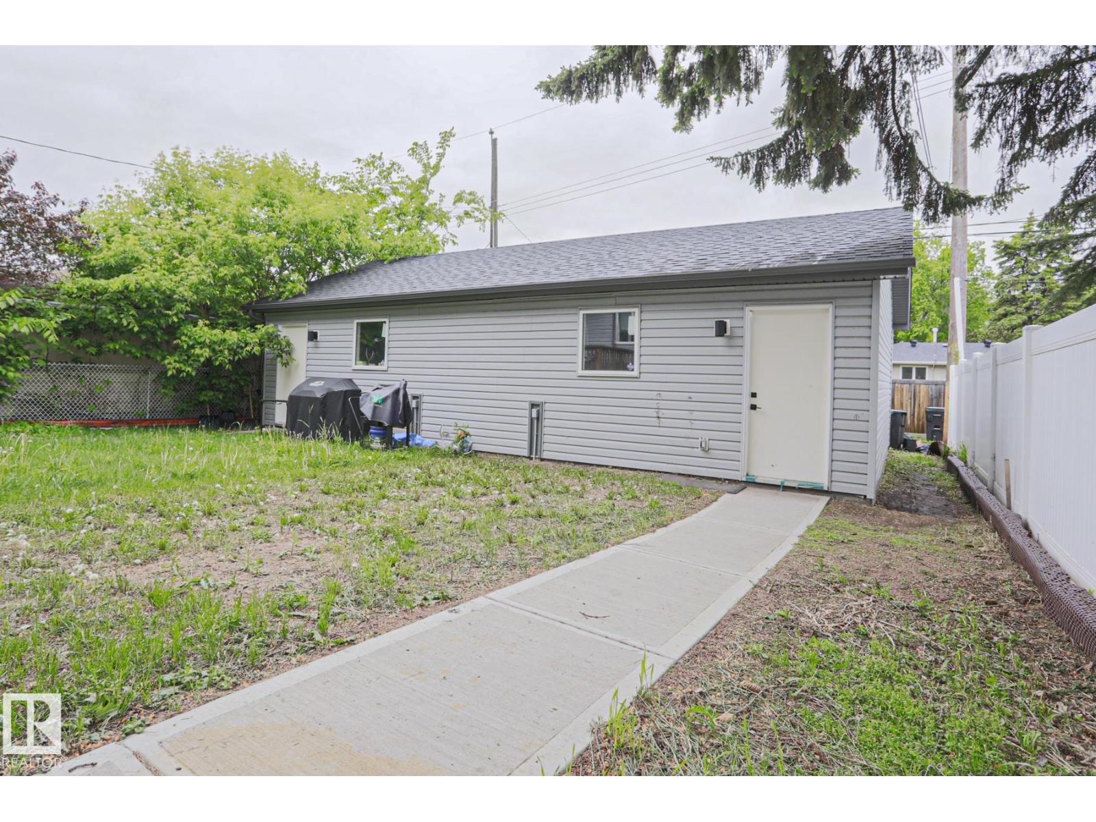 10628 81 ST NW NW - 62