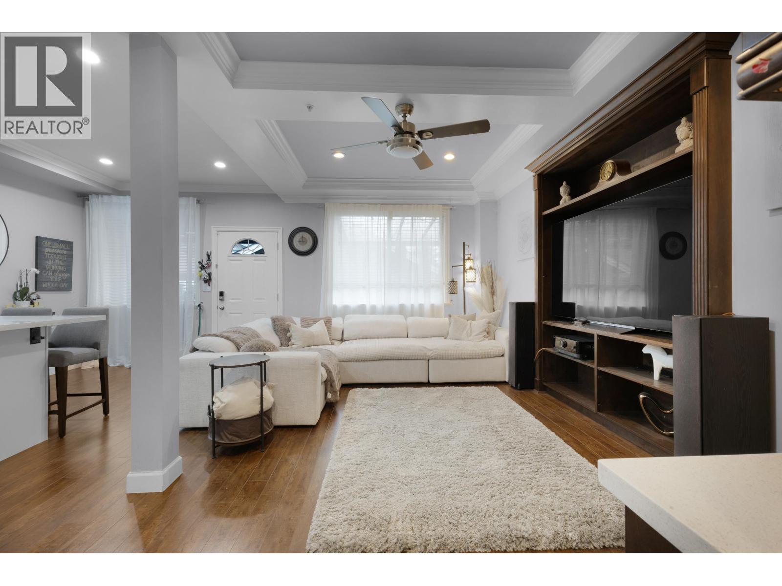 23942 DEWDNEY TRUNK ROAD, Maple Ridge