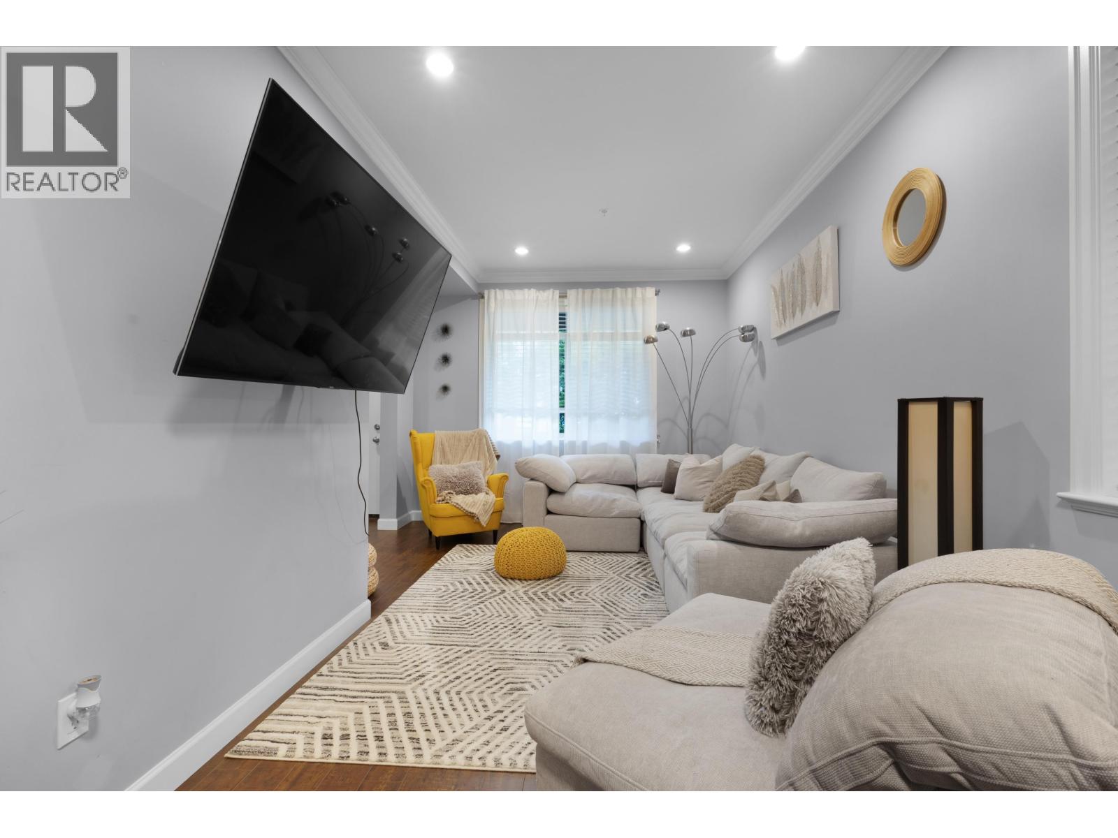 23942 DEWDNEY TRUNK ROAD, Maple Ridge