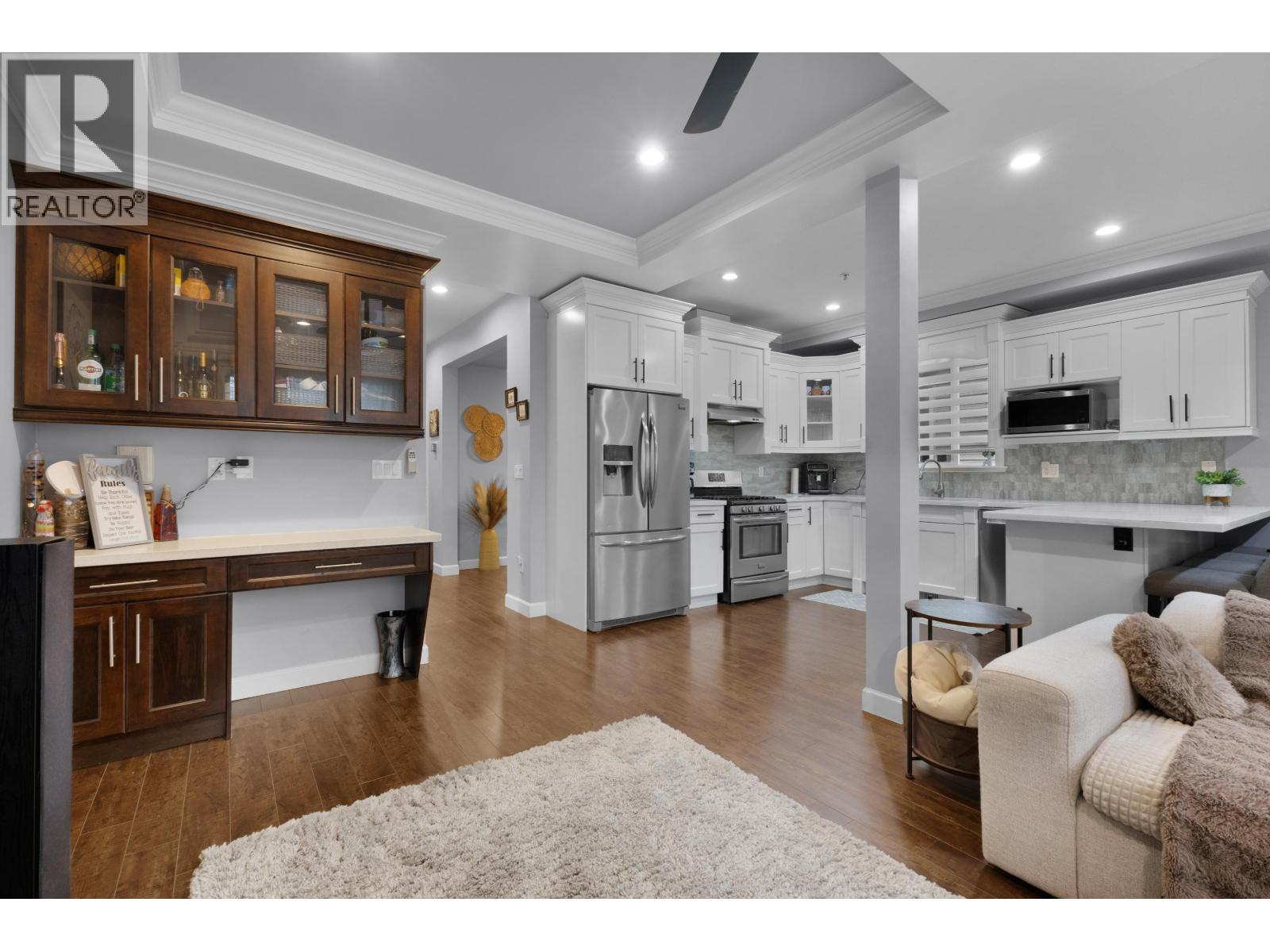 23942 DEWDNEY TRUNK ROAD, Maple Ridge