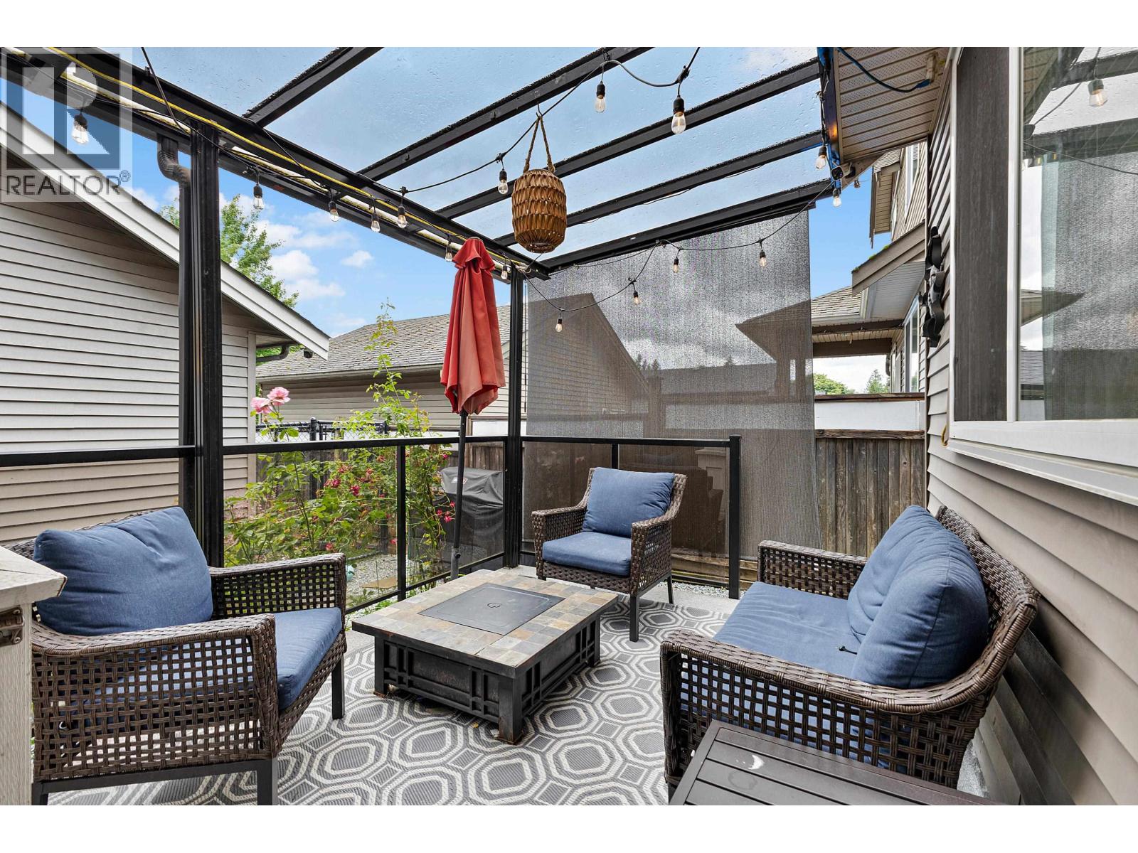 23942 DEWDNEY TRUNK ROAD, Maple Ridge