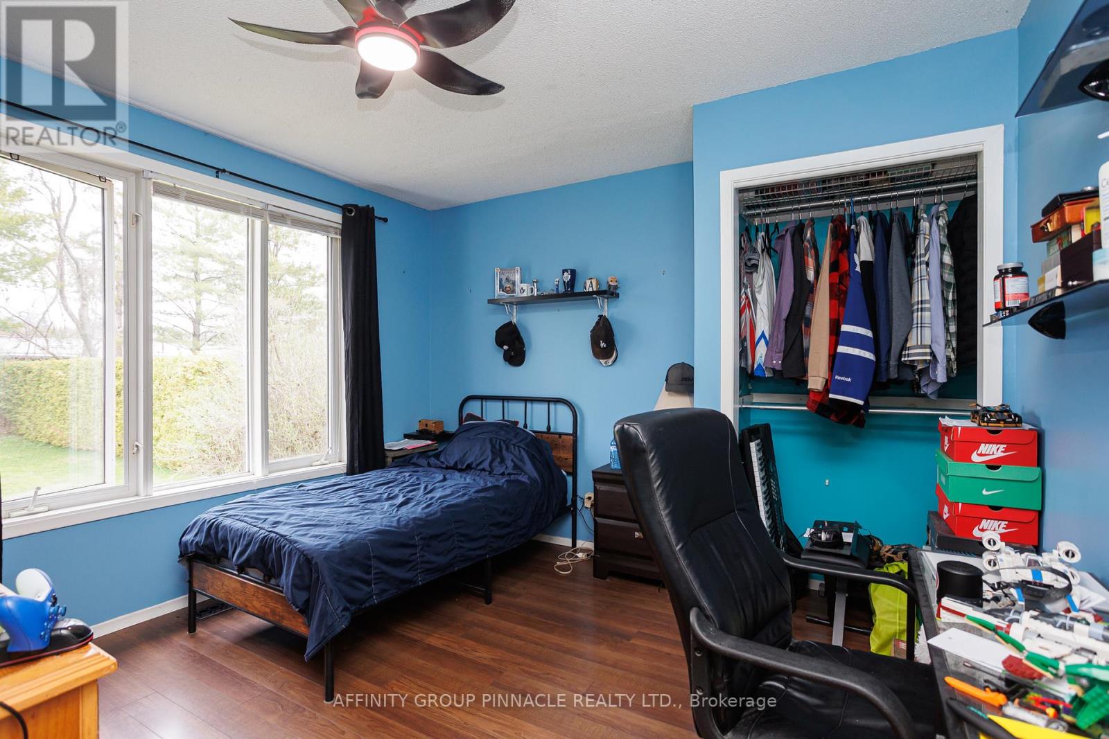7 HAWK STREET - 15