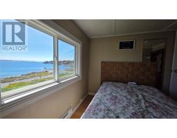25 Ragged Point Road thumbnail 18