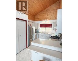 114 2nd Avenue, Loon Lake, SK S0M0C1 Photo 9