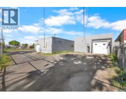 1005 Winnipeg Street, Regina, SK S4R1J3 Photo 9