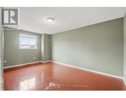 Family room - 31 Castlehill Road, Brampton, ON L6X4E3 Photo 10
