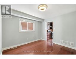 Bedroom - 31 Castlehill Road, Brampton, ON L6X4E3 Photo 12