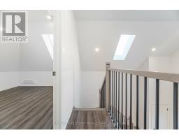 G-suite - 16 Little Boulevard, Toronto, ON M6E4N2 Photo 24