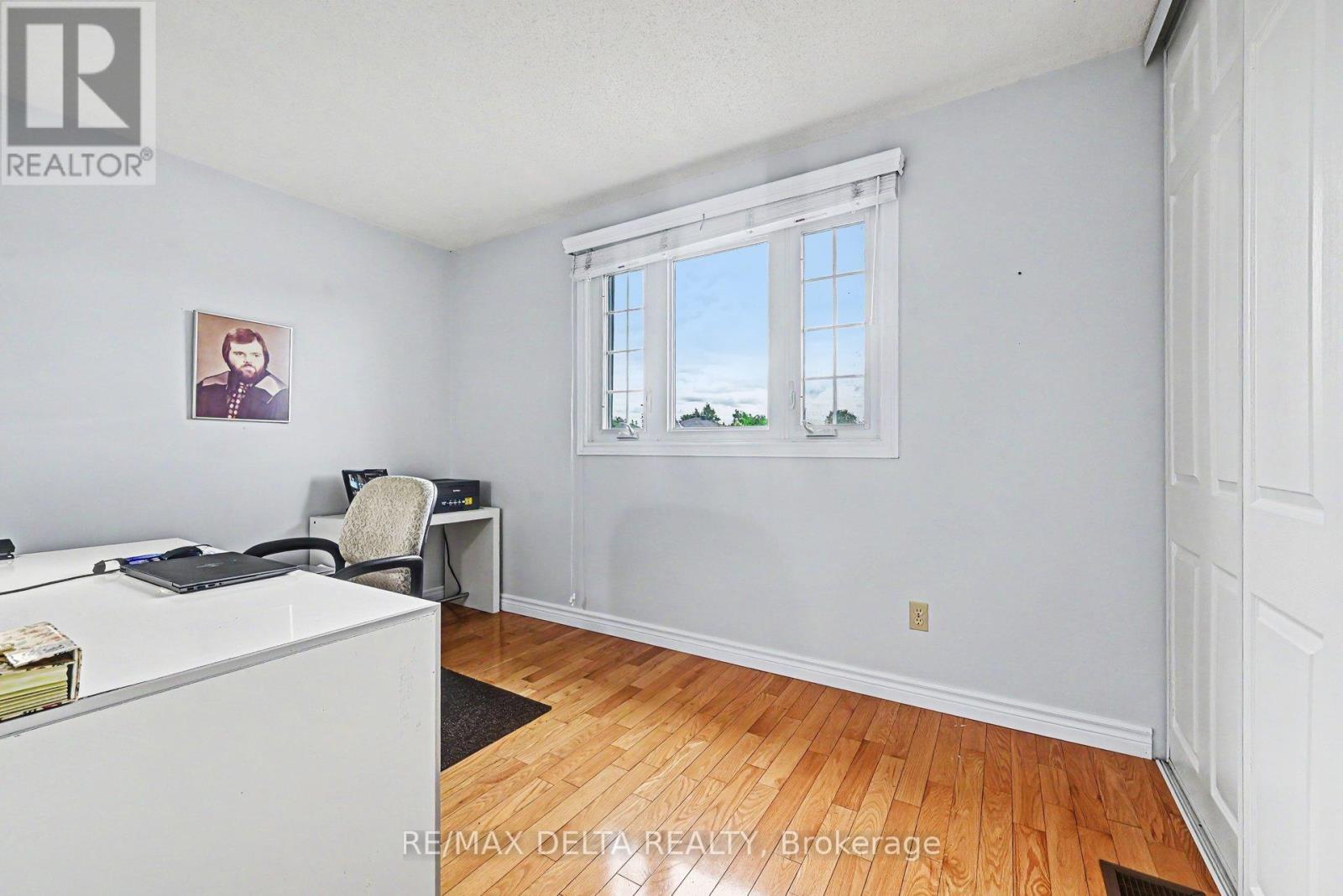 4 Bed, 3 Bath House for Sale in Ottawa – 1462 LAURIN CRESCENT, Ottawa – MLS# X13451194 - Image 19