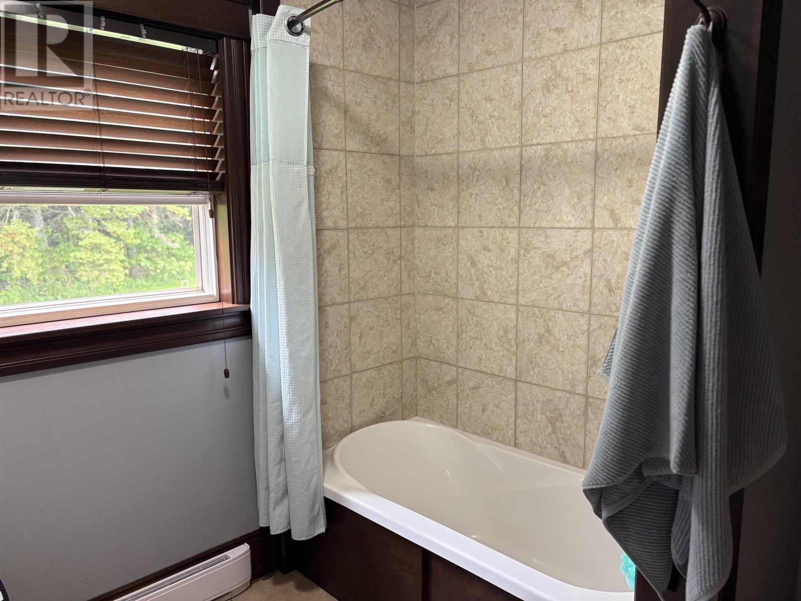 990 POWNAL Road - 19