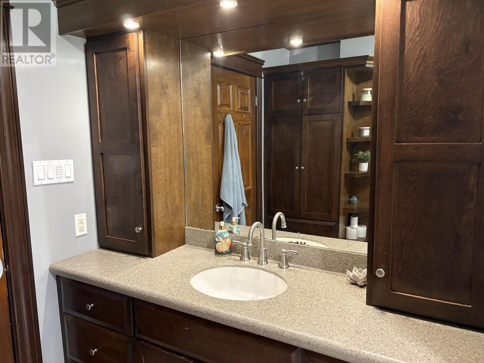990 POWNAL Road - 17
