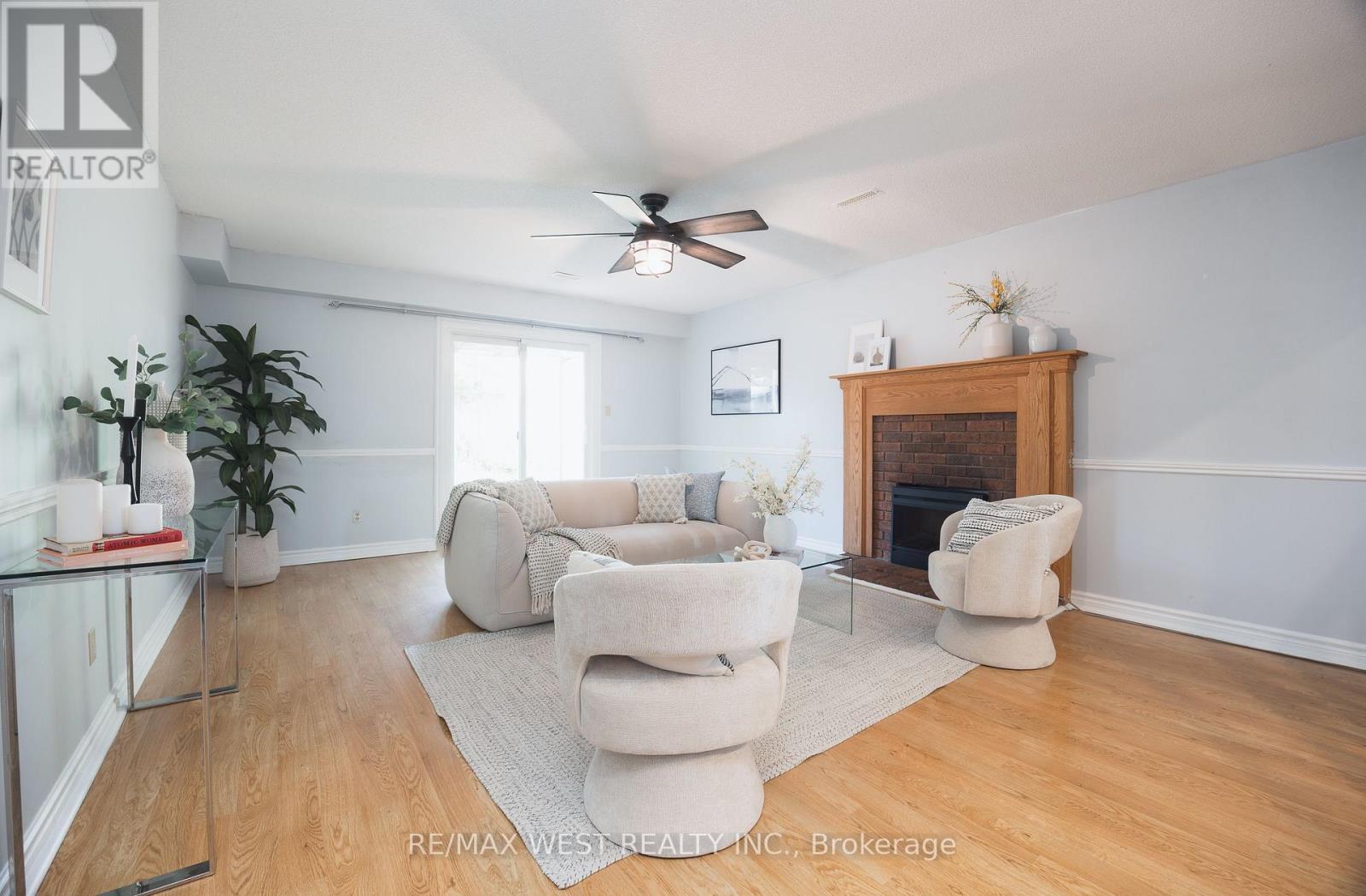 14 SOUCH COURT - 16