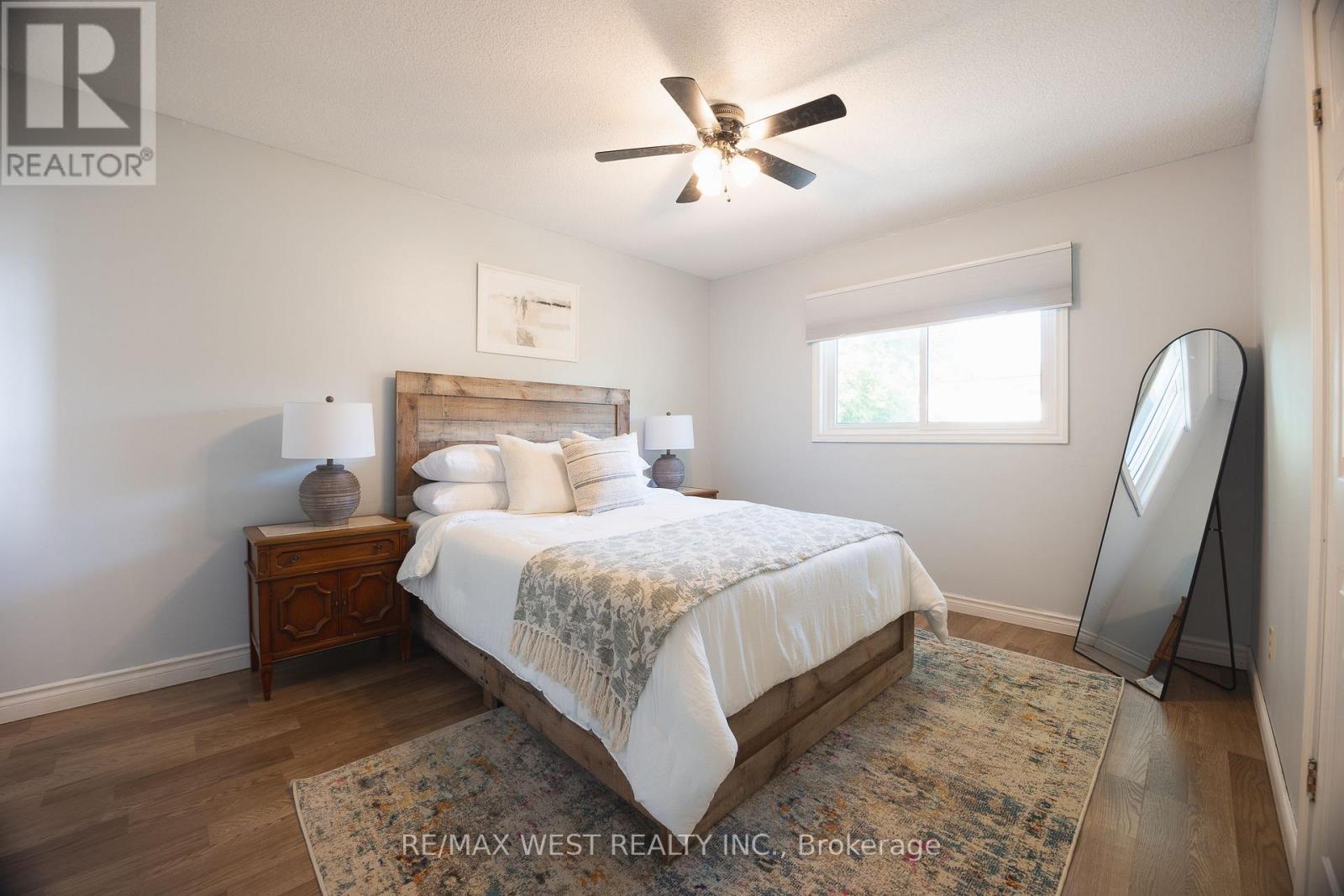 14 SOUCH COURT - 20