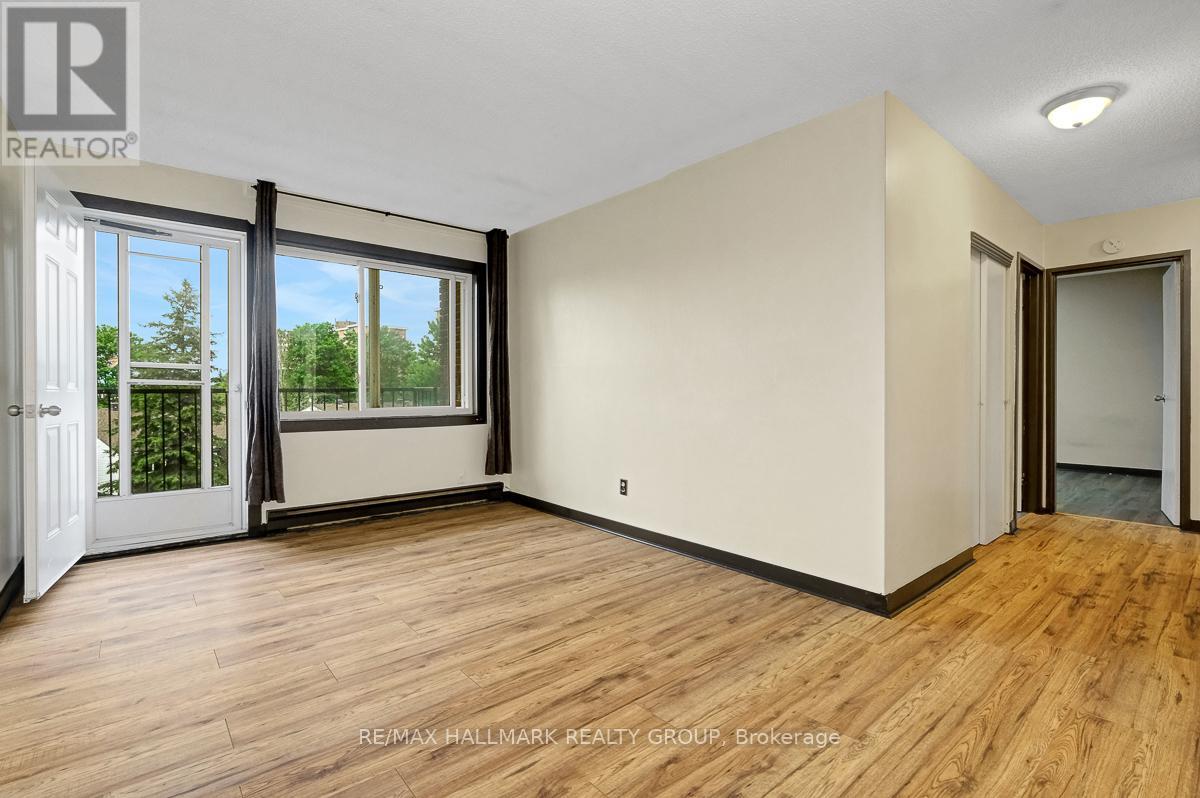 #401C 2041 ARROWSMITH DRIVE - 6
