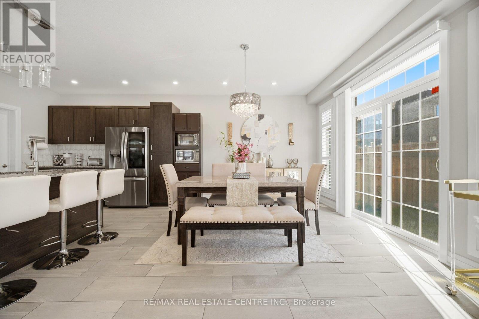 127 MONARCH WOODS DRIVE - 13