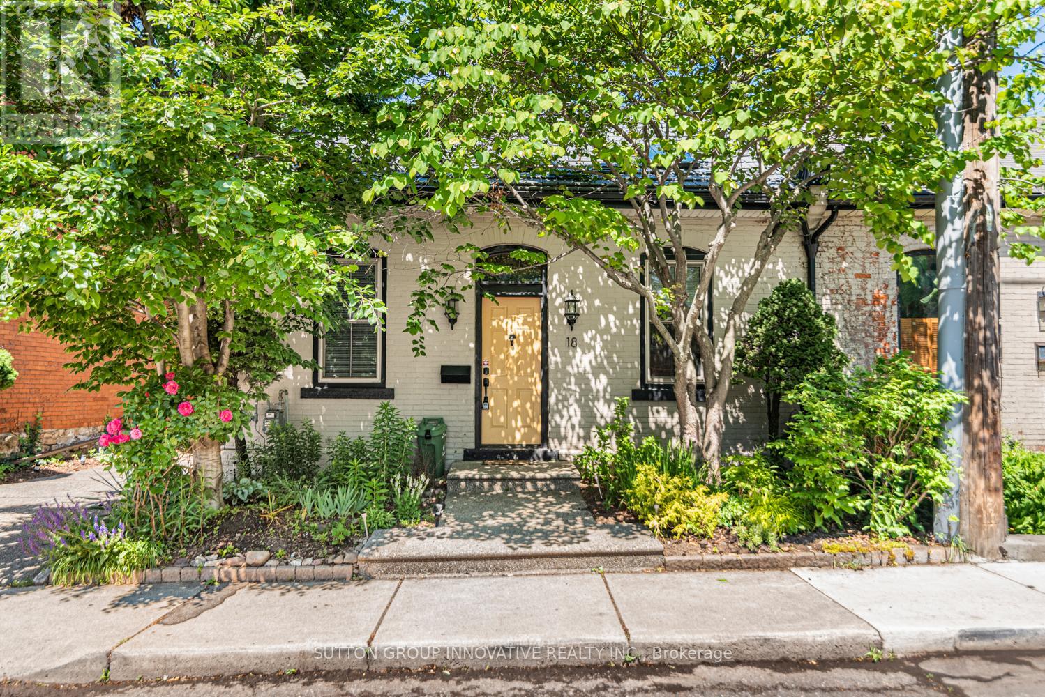 18 PEARL STREET S - 1