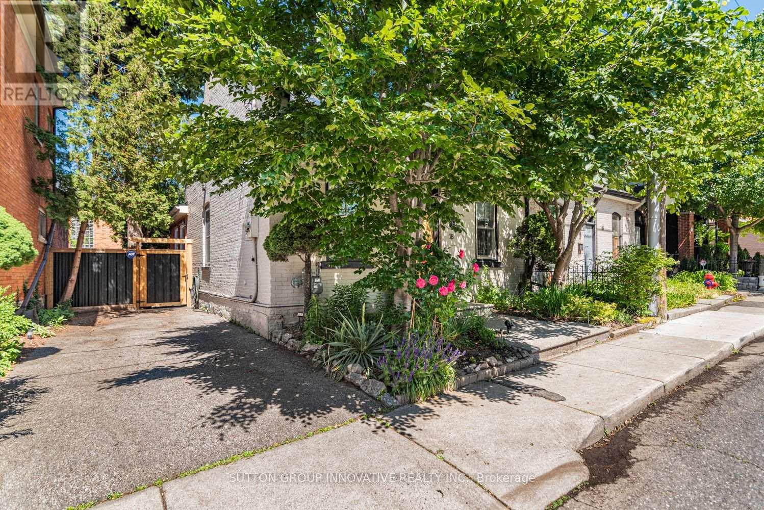 18 PEARL STREET S - 3