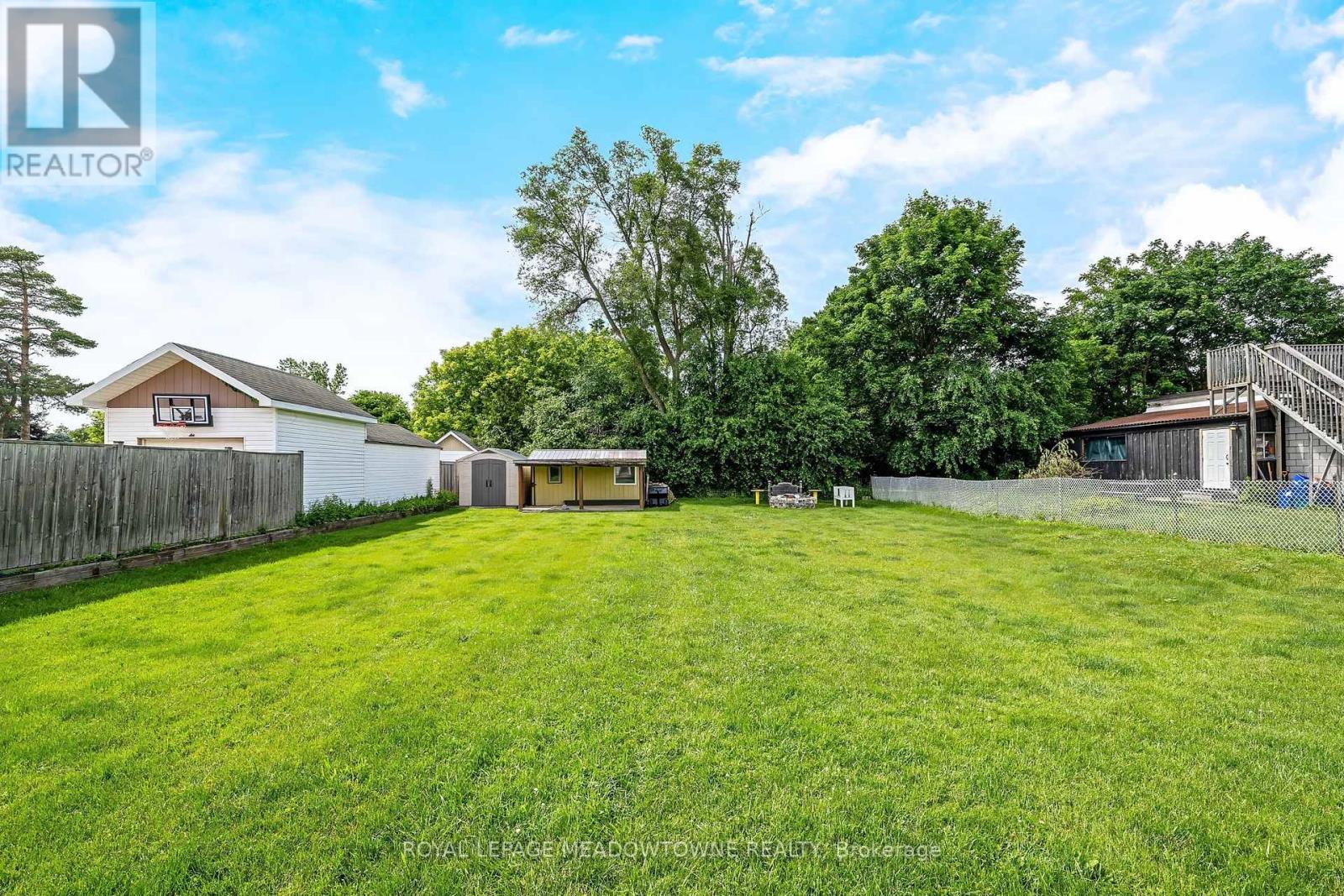3 CHURCH BOULEVARD - 25