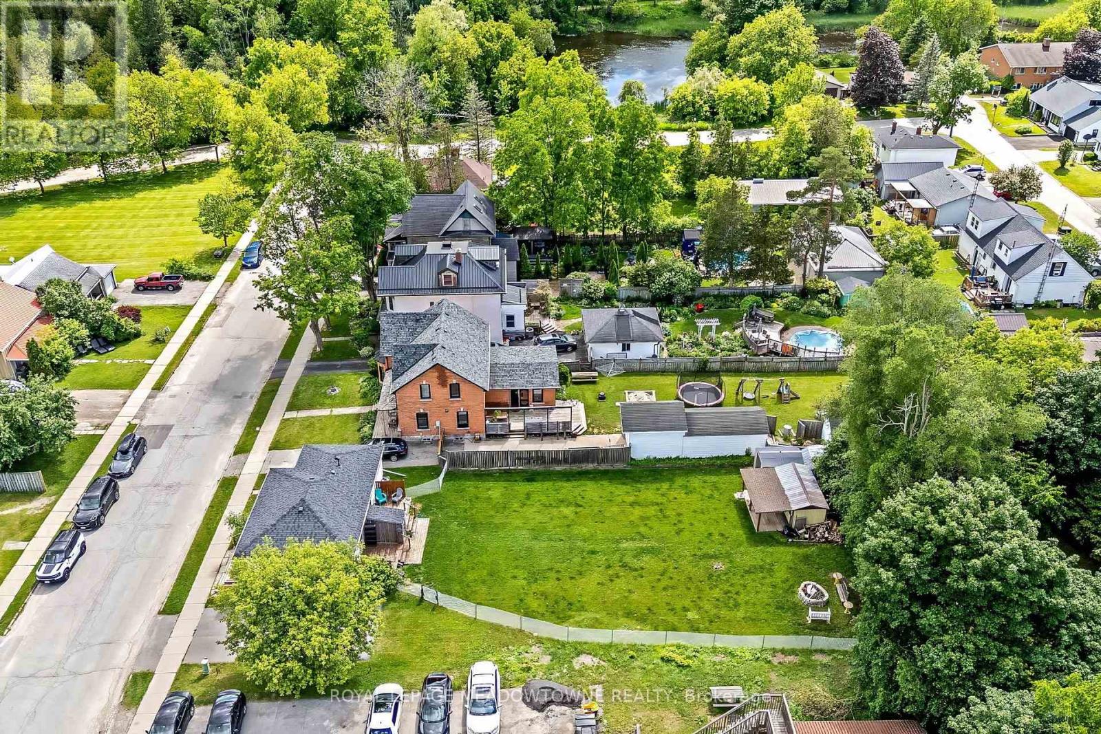 3 CHURCH BOULEVARD - 33