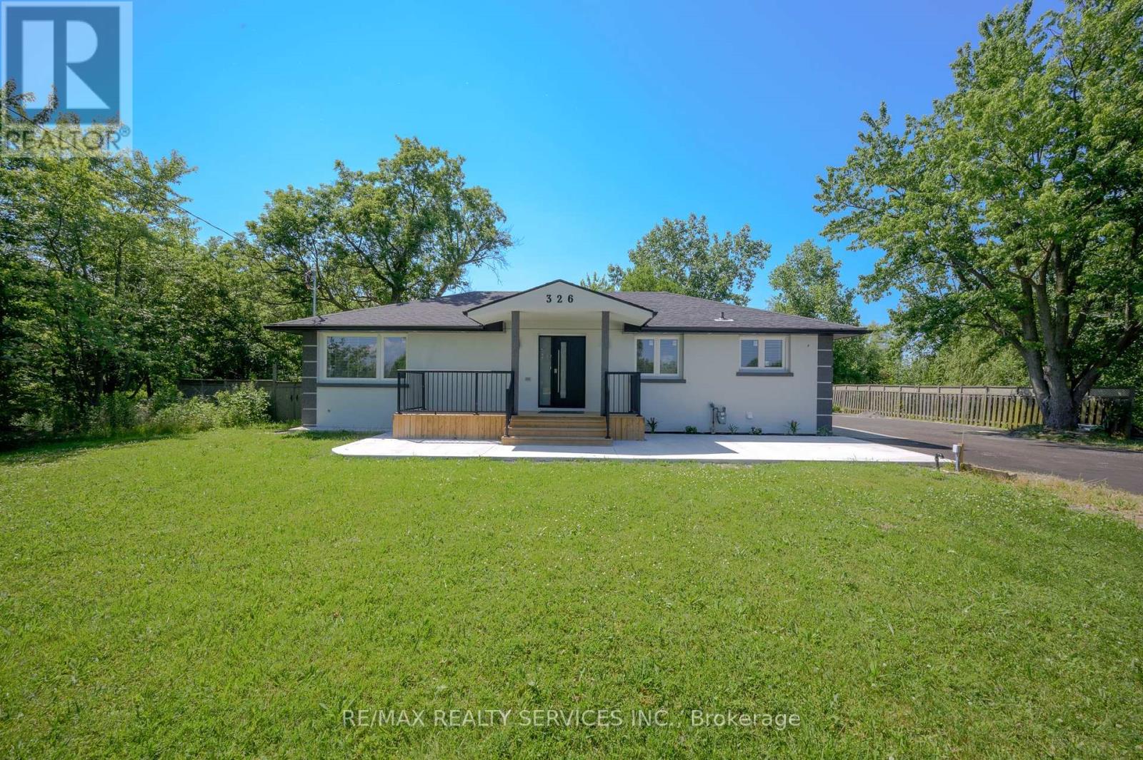 326 MOUNTAIN ROAD - 1