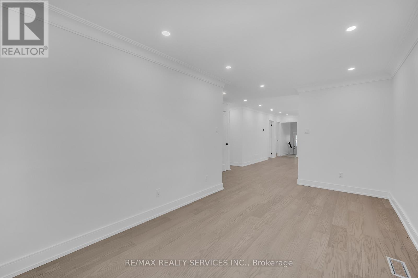 326 MOUNTAIN ROAD - 11