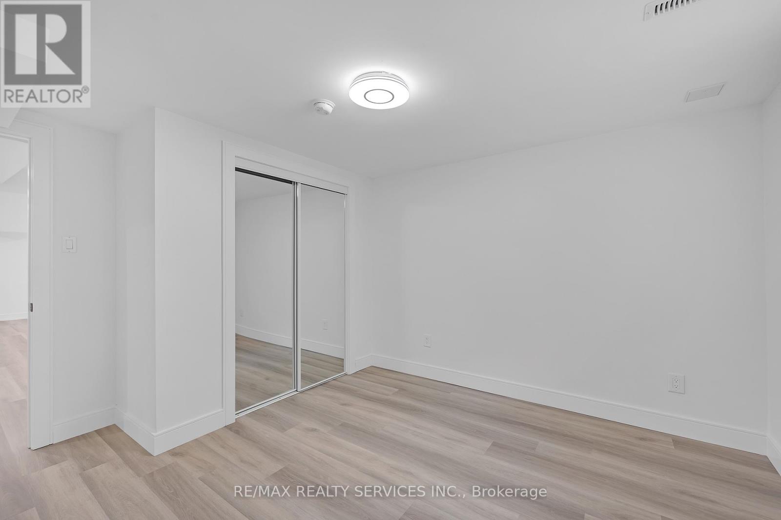326 MOUNTAIN ROAD - 25