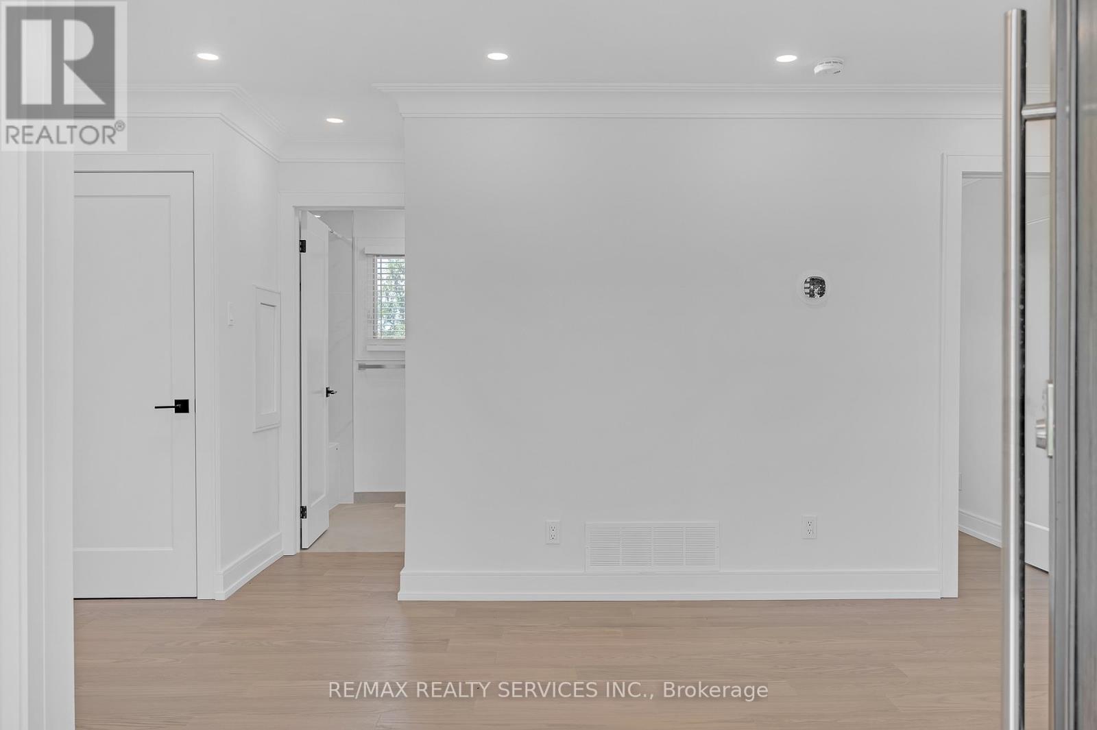326 MOUNTAIN ROAD - 4