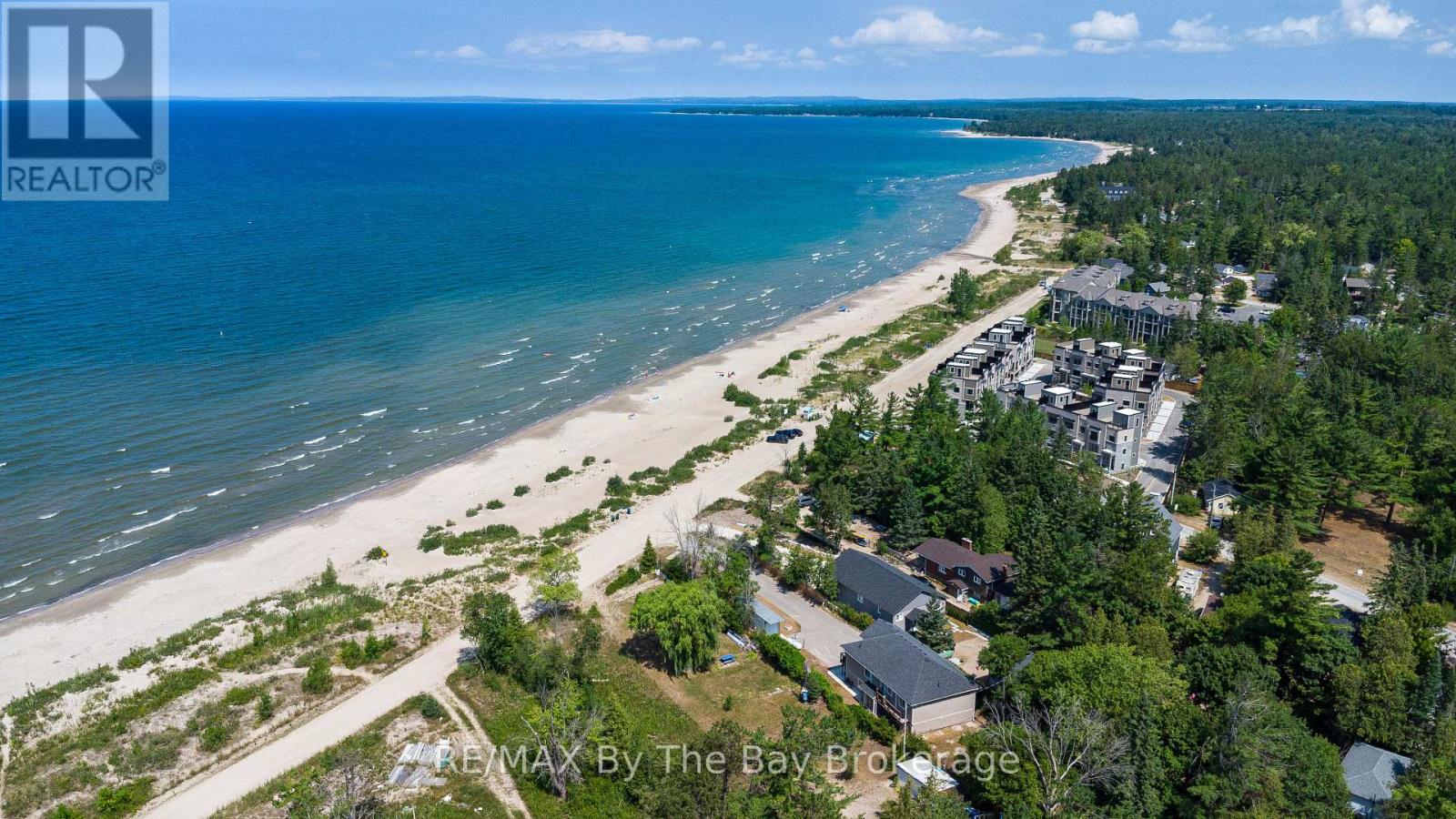 54 HOMEWOOD AVENUE - 34