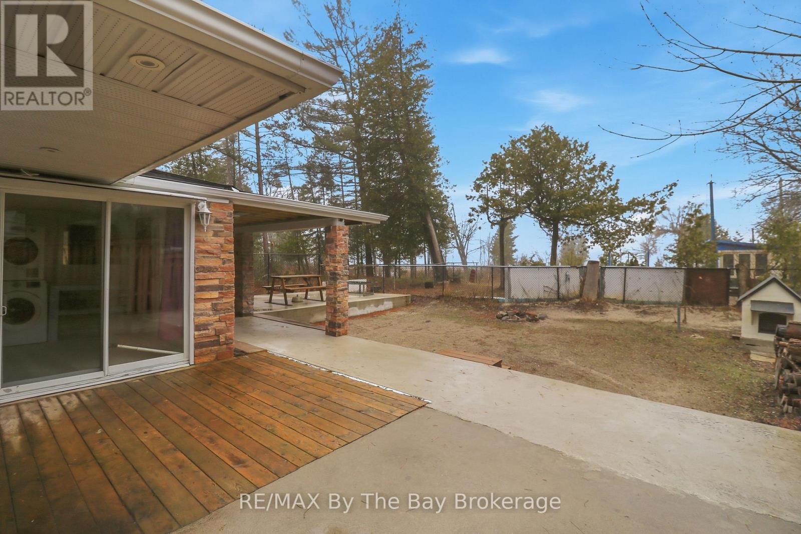 54 HOMEWOOD AVENUE - 37
