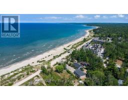54 Homewood Avenue, Wasaga Beach, ON L9Z2M2 Photo 34