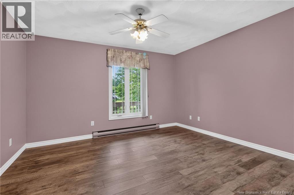 15 Job Road - Image 17