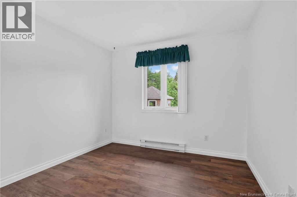 15 Job Road - Image 20