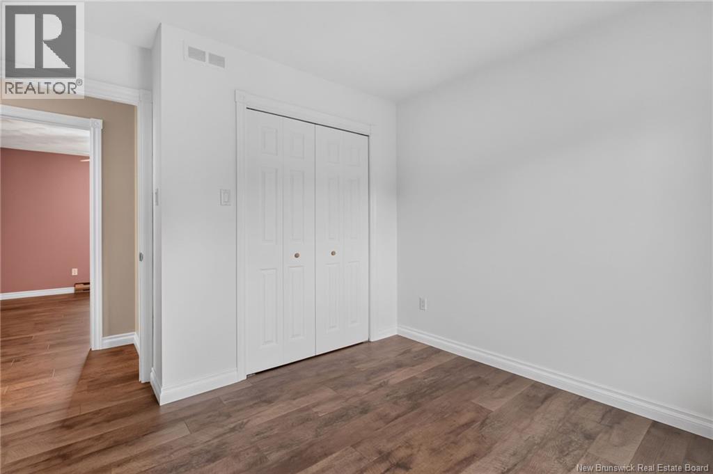 15 Job Road - Image 22