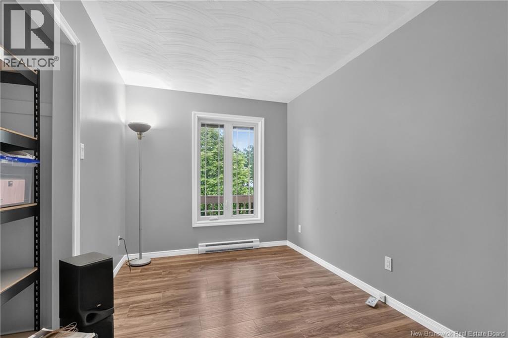 15 Job Road - Image 23