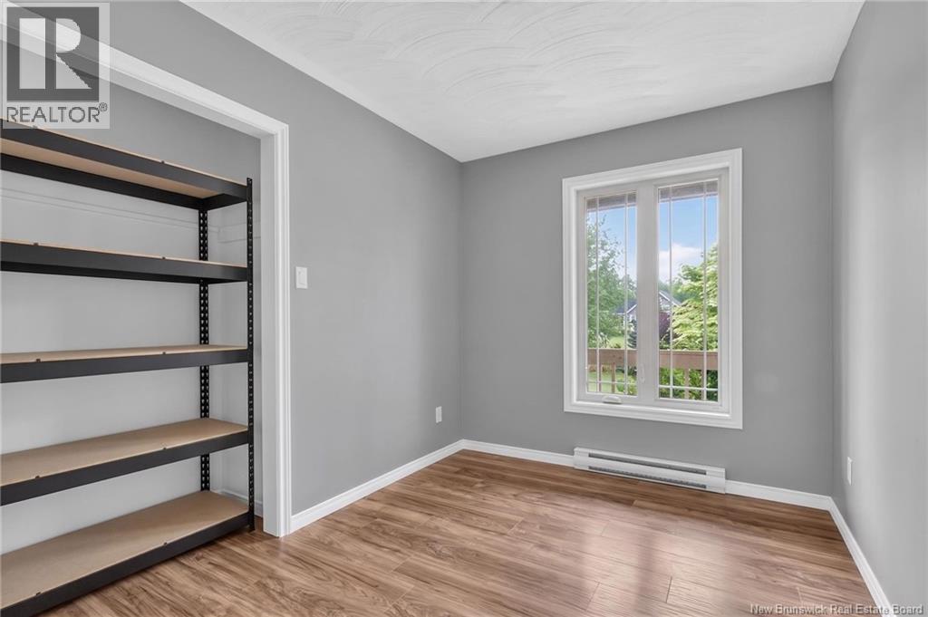 15 Job Road - Image 24