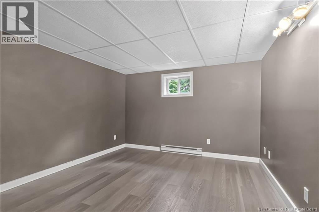 15 Job Road - Image 31