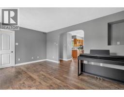 Living room - 15 Job Road, Grand Barachois, NB E4P7P5 Photo 7