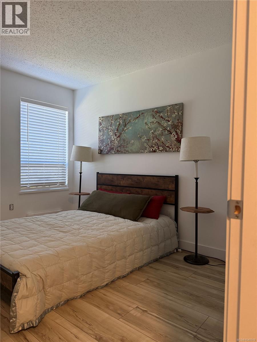 #109 3251 Cowichan Lake Rd - 21