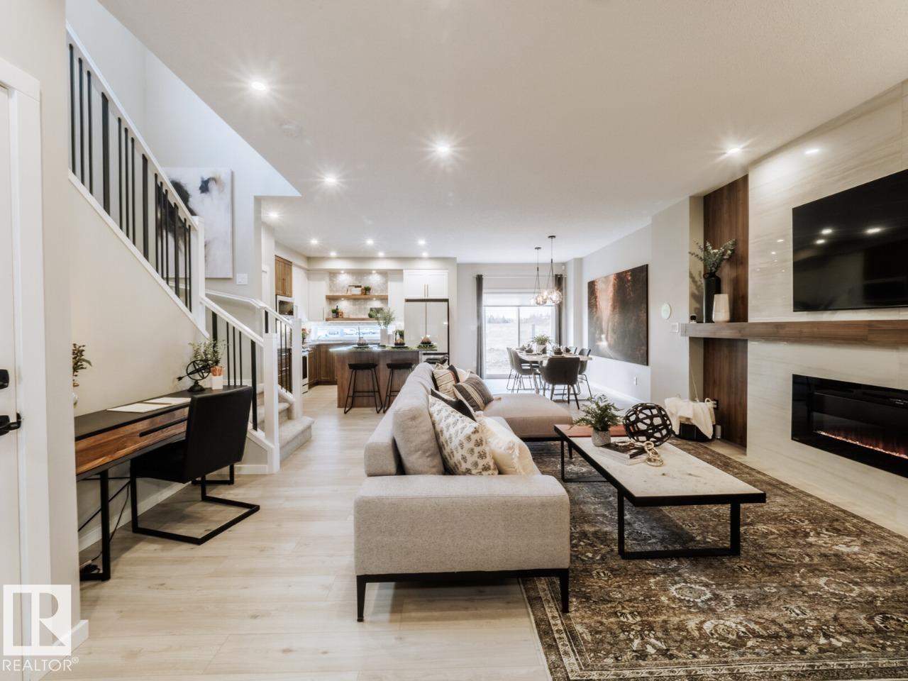 2720 6 AV SW - 3