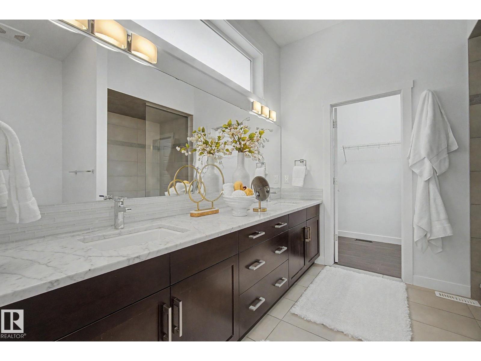 14 LOISELLE WY — photo 22
